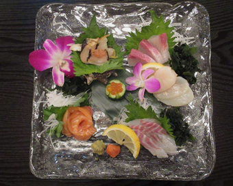 刺身盛り合わせ